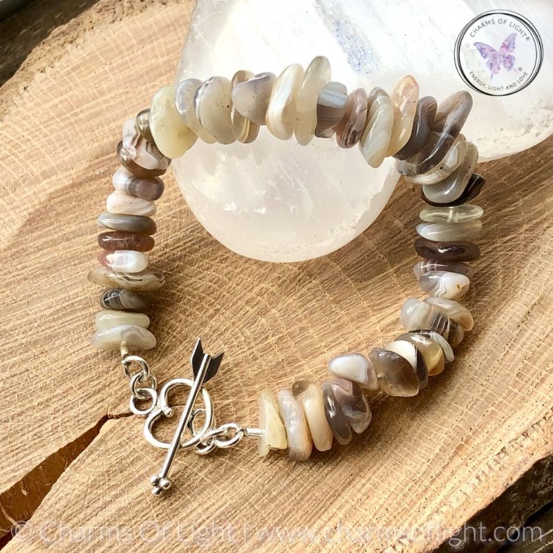 Botswana Agate Nugget Chip Bracelet With Heart Toggle